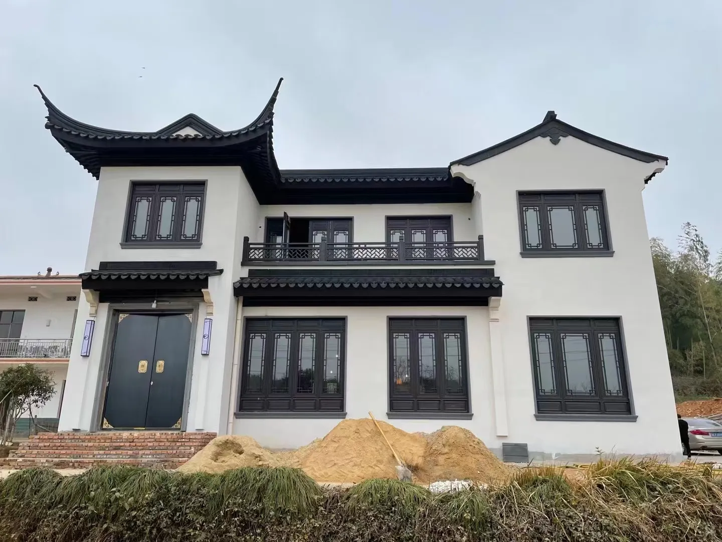 家庭中式仿古铝合金系统门窗