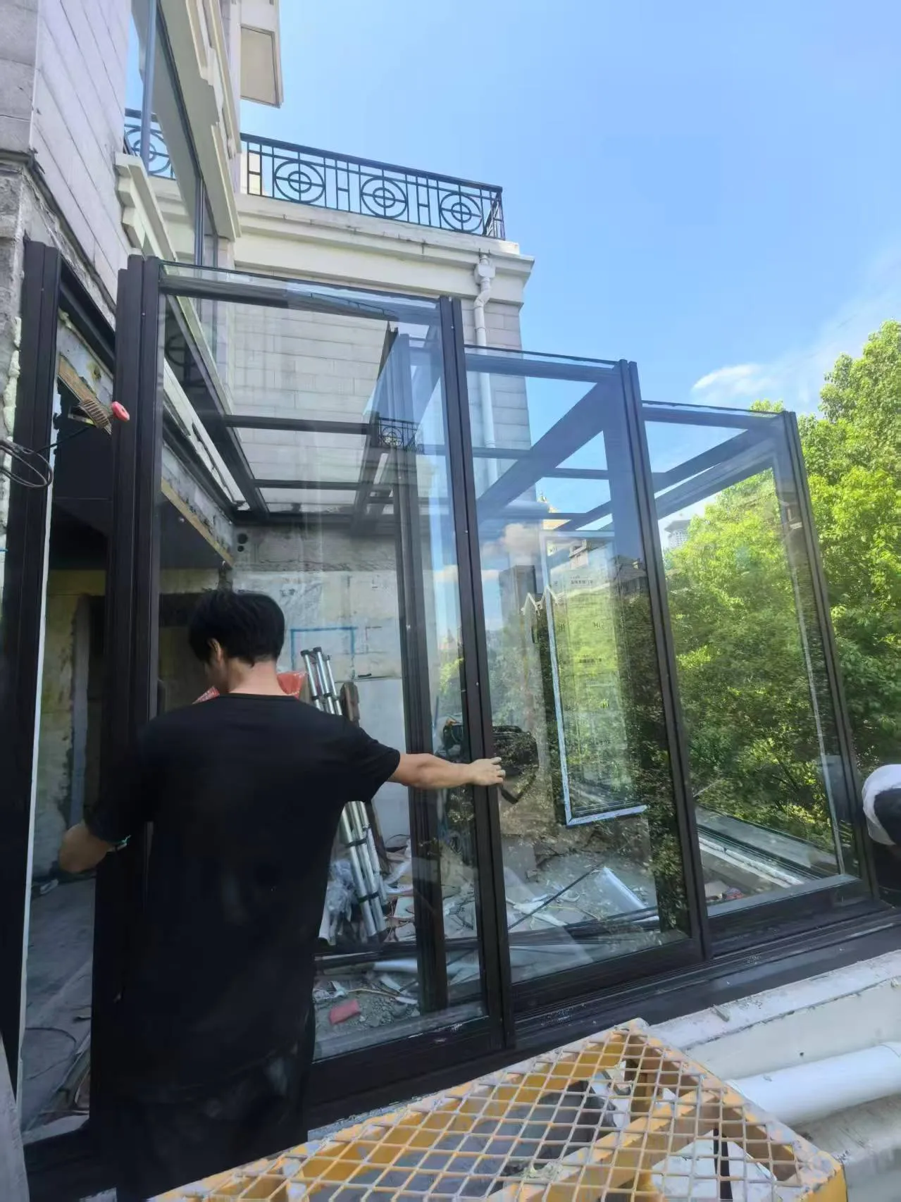 电动智能控制 焊接天窗上折窗 别墅门窗